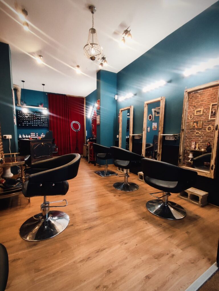 73ace7c5-b4e2-40d1-8d83-23817a5a1632